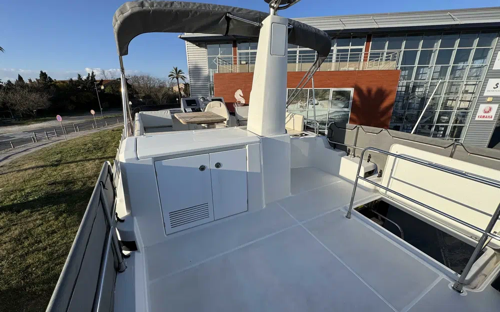slider 17 Beneteau Swift Trawler 41 Fly