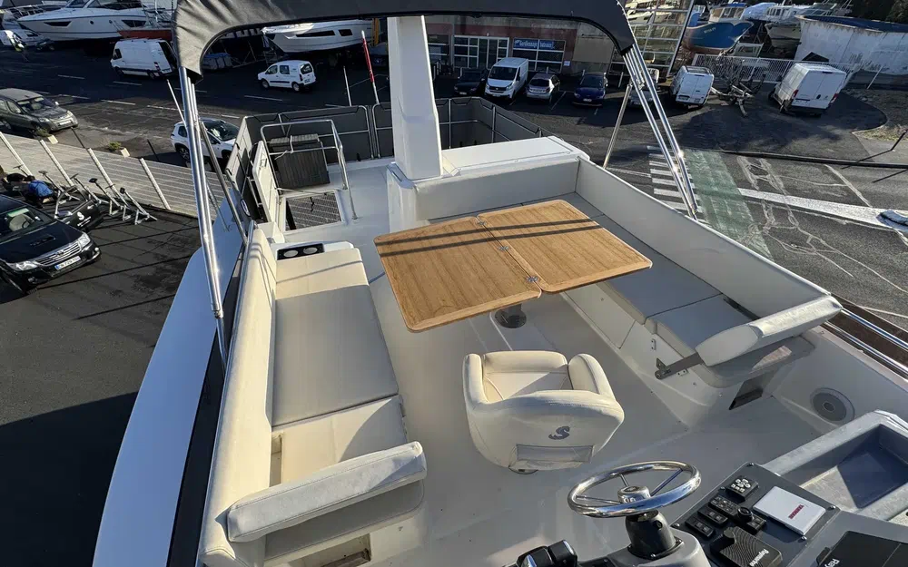 slider 18 Beneteau Swift Trawler 41 Fly
