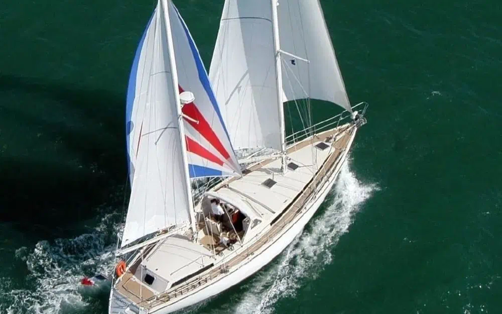 slider 3 Amel Super Maramu 2000