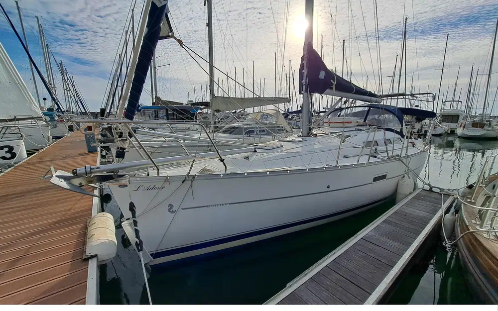 slider 0 Beneteau Oceanis 323 Clipper