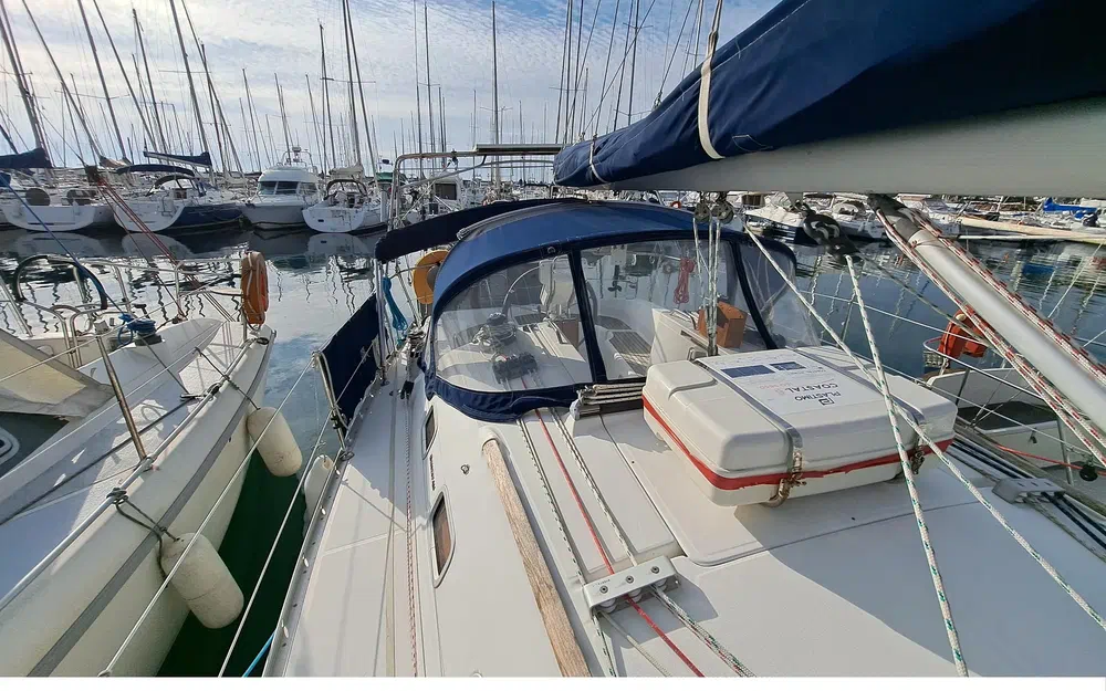 slider 11 Beneteau Oceanis 323 Clipper