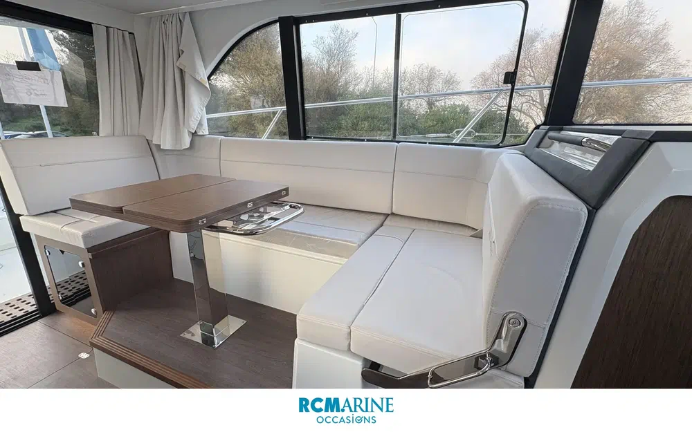 slider 4 Beneteau Antares 12
