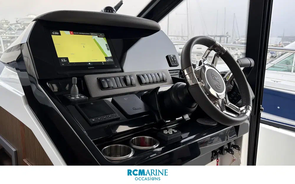 slider 5 Beneteau Antares 12