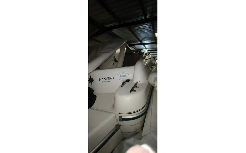 slider 4 Jeanneau Leader 705