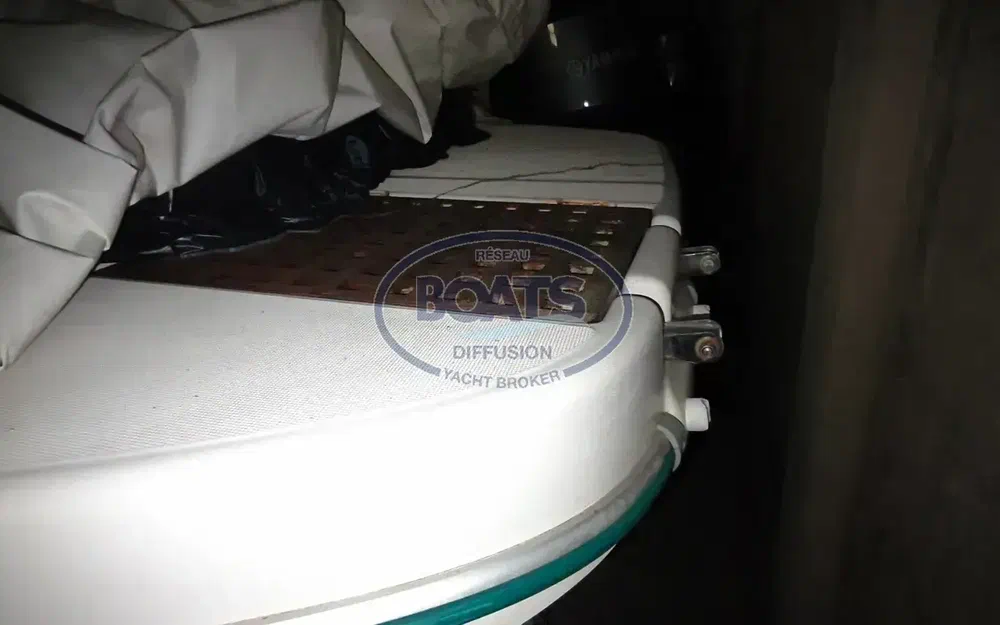 slider 5 Jeanneau Leader 705