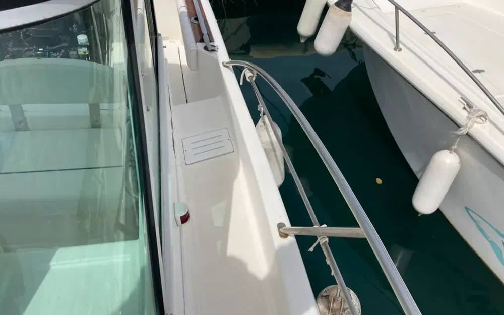 slider 12 Faeton 730 Moraga