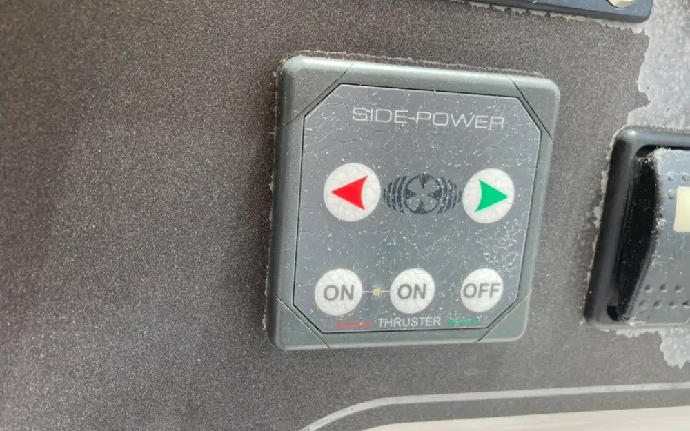 slider 20 Faeton 730 Moraga