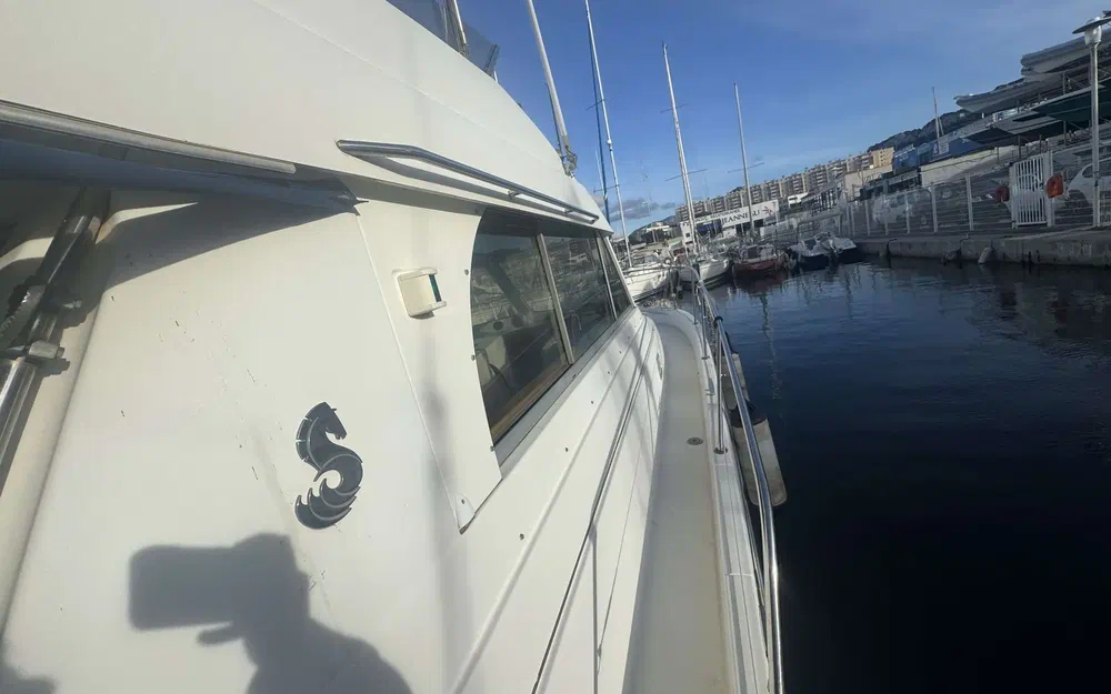 slider 11 Beneteau Antares 10.80