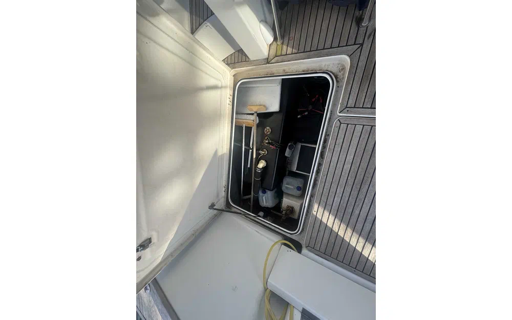 slider 8 Beneteau Antares 10.80