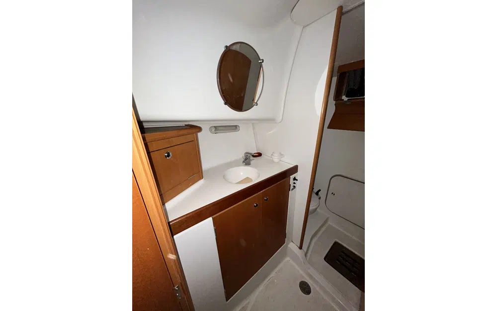 slider 5 Beneteau Antares 10.80