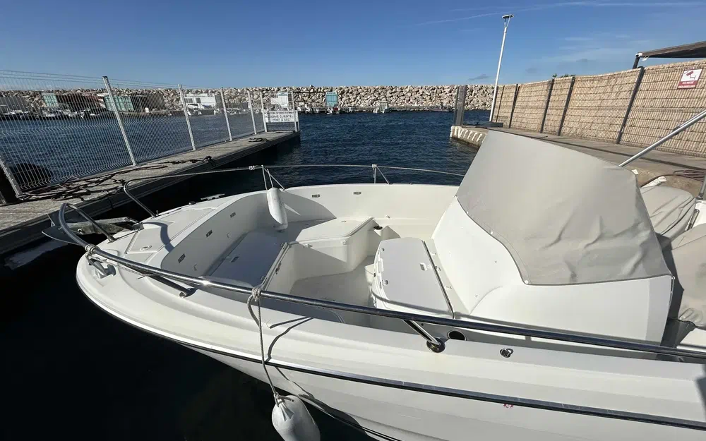 slider 1 Jeanneau Cap Camarat 6.5 CC