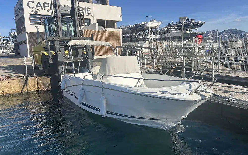 slider 6 Jeanneau Cap Camarat 6.5 CC