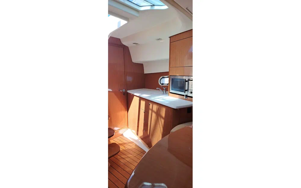 slider 9 Jeanneau Prestige 30 S