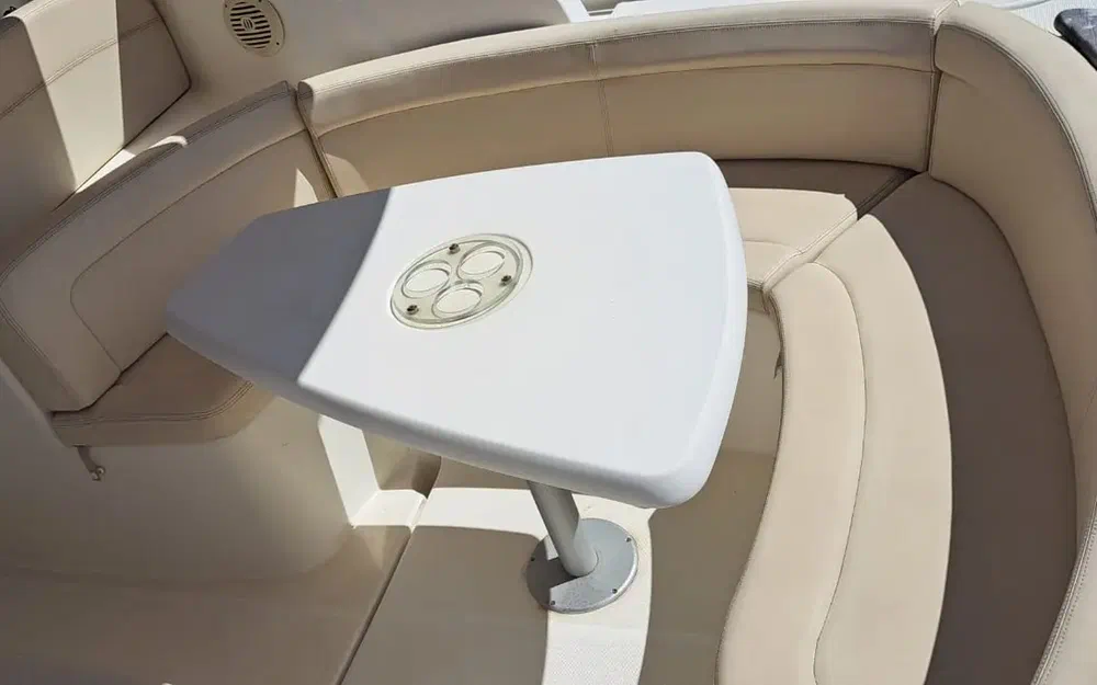 slider 15 Jeanneau Prestige 30