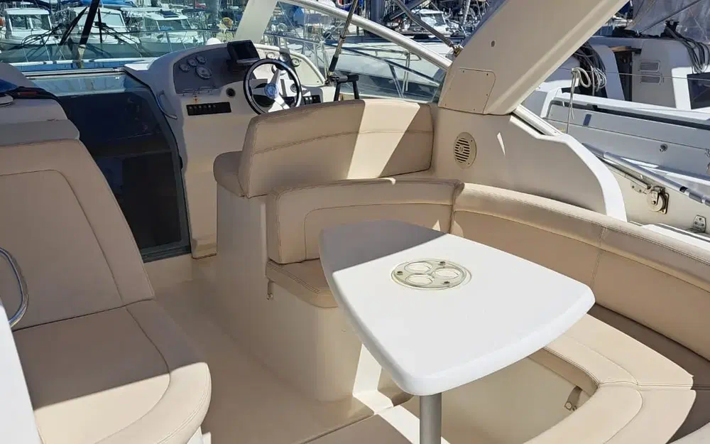 slider 1 Jeanneau Prestige 30