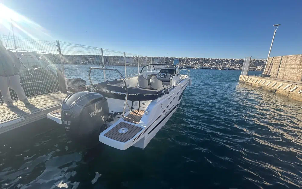 slider 2 Jeanneau Cap Camarat 7.5 WA