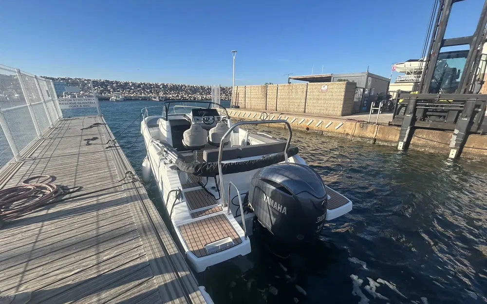 slider 3 Jeanneau Cap Camarat 7.5 WA