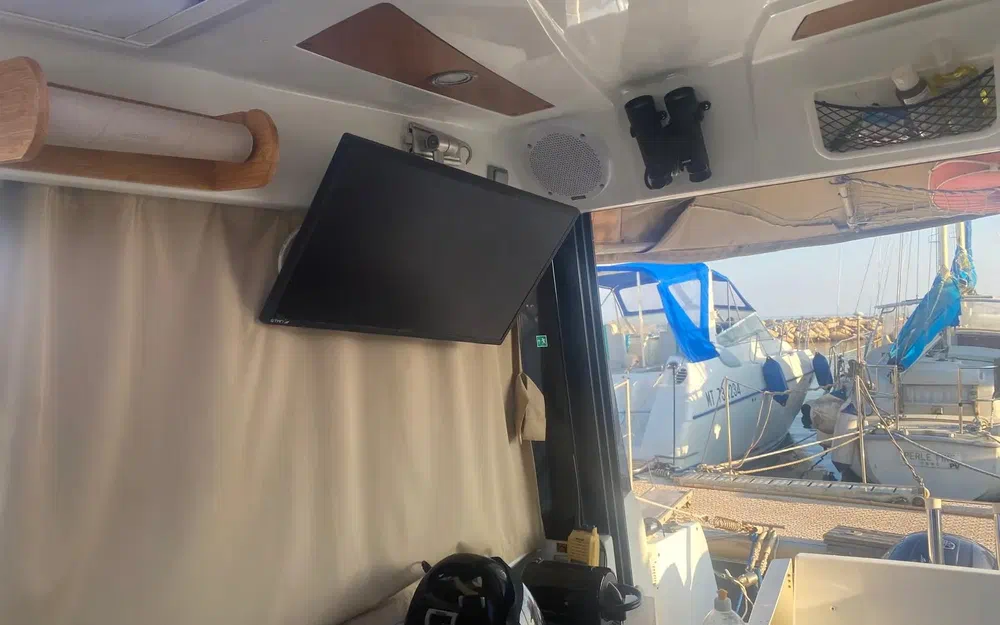 slider 10 Jeanneau Merry Fisher 855