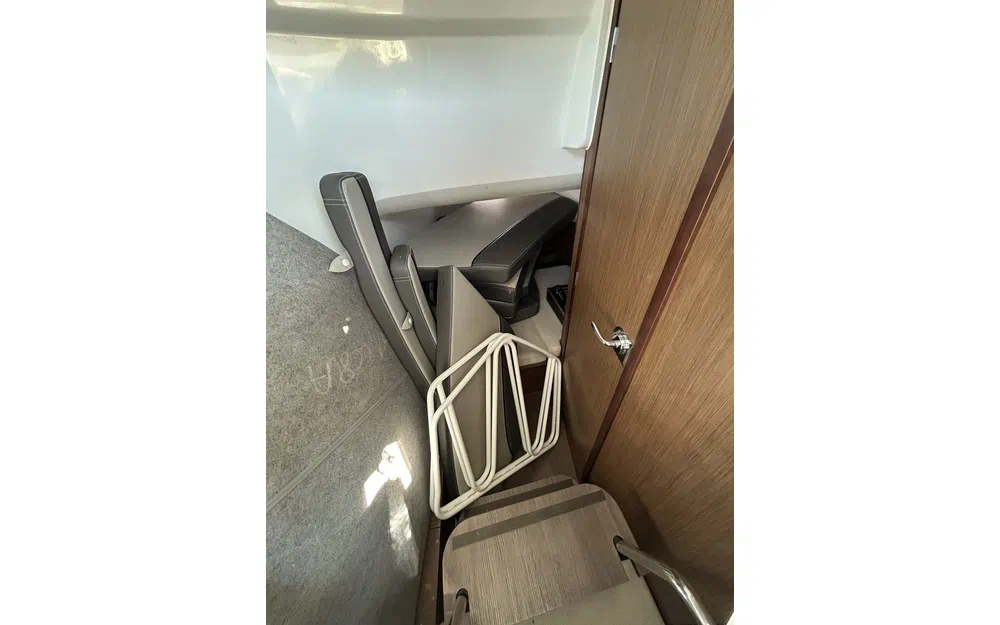 slider 11 Jeanneau Cap Camarat 9.0 CC