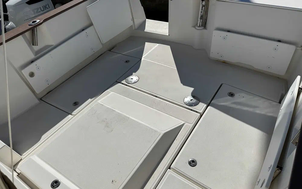 slider 2 Ocqueteau Ostrea 700 T-Top