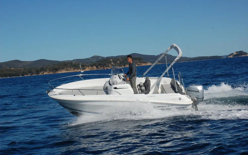 slider 0 Jeanneau Cap Camarat 5.5 CC