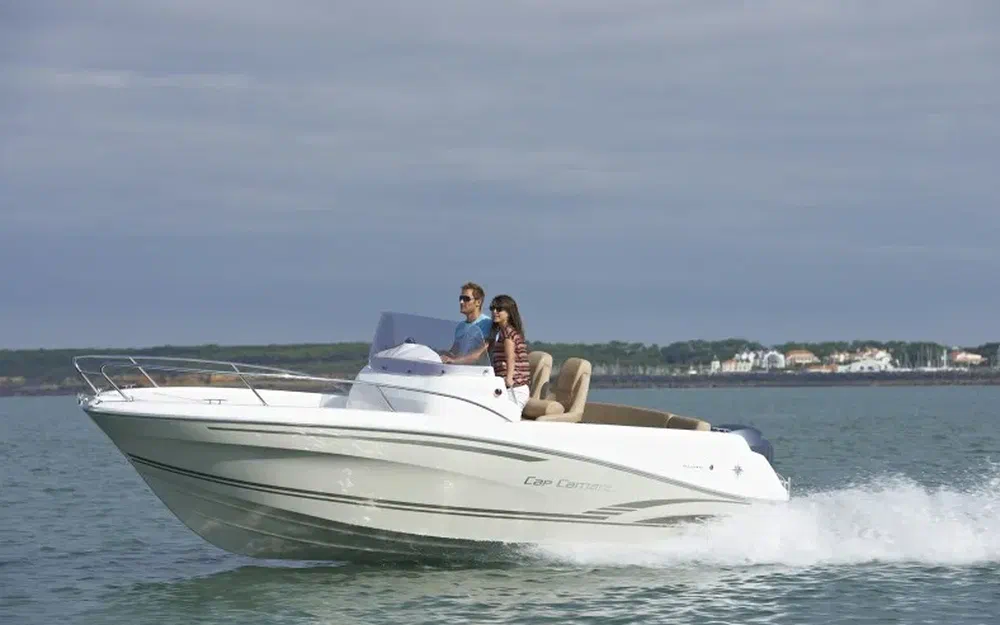 slider 3 Jeanneau Cap Camarat 6.5 CC