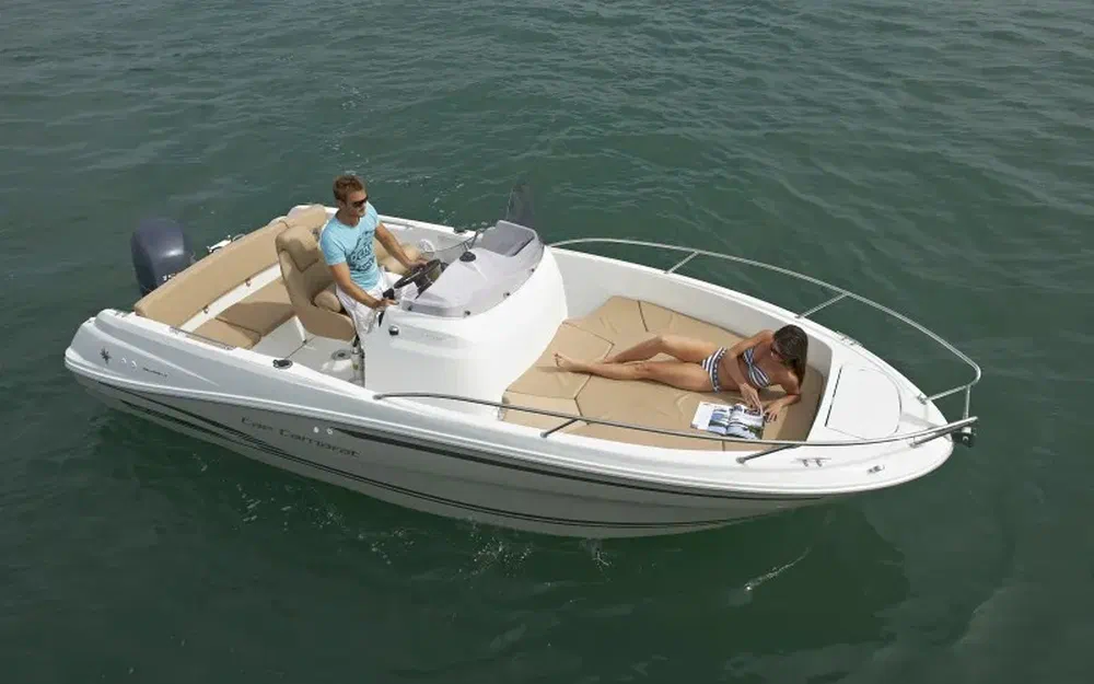 slider 4 Jeanneau Cap Camarat 6.5 CC