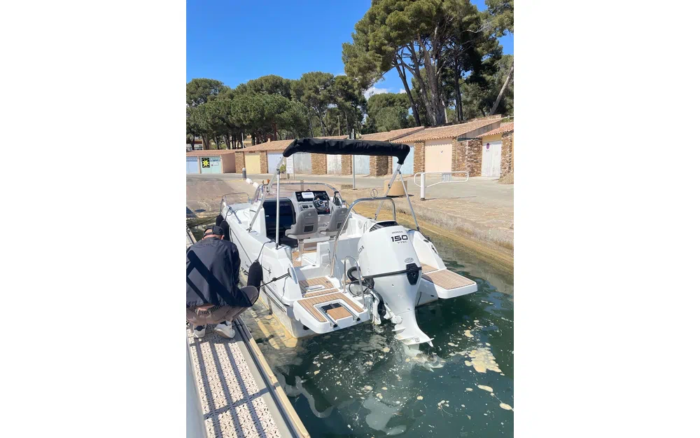 slider 2 Jeanneau Cap Camarat 6.5 WA