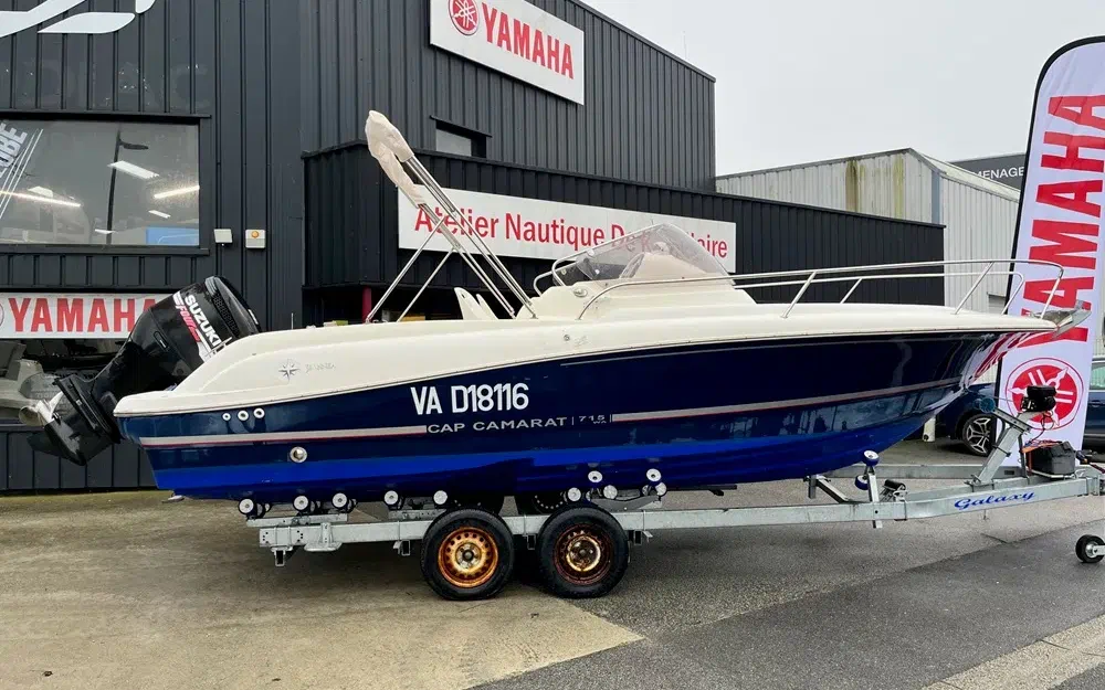 slider 0 Jeanneau Cap Camarat 715 WA