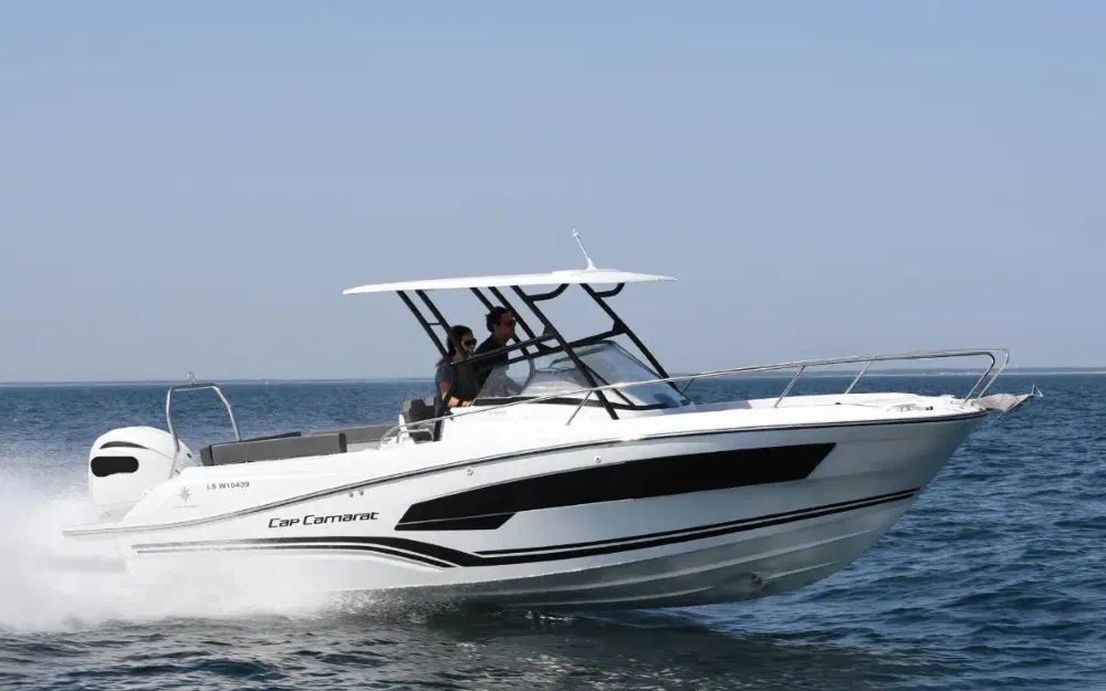 slider 4 Jeanneau Cap Camarat 7.5 WA