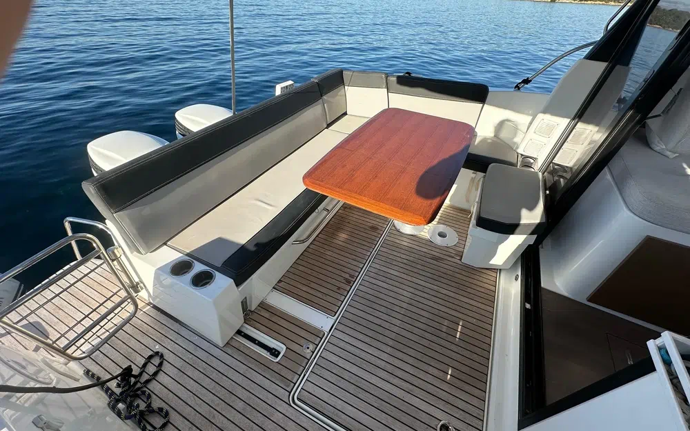 slider 19 Jeanneau Merry Fisher 1095