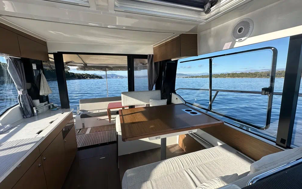 slider 26 Jeanneau Merry Fisher 1095