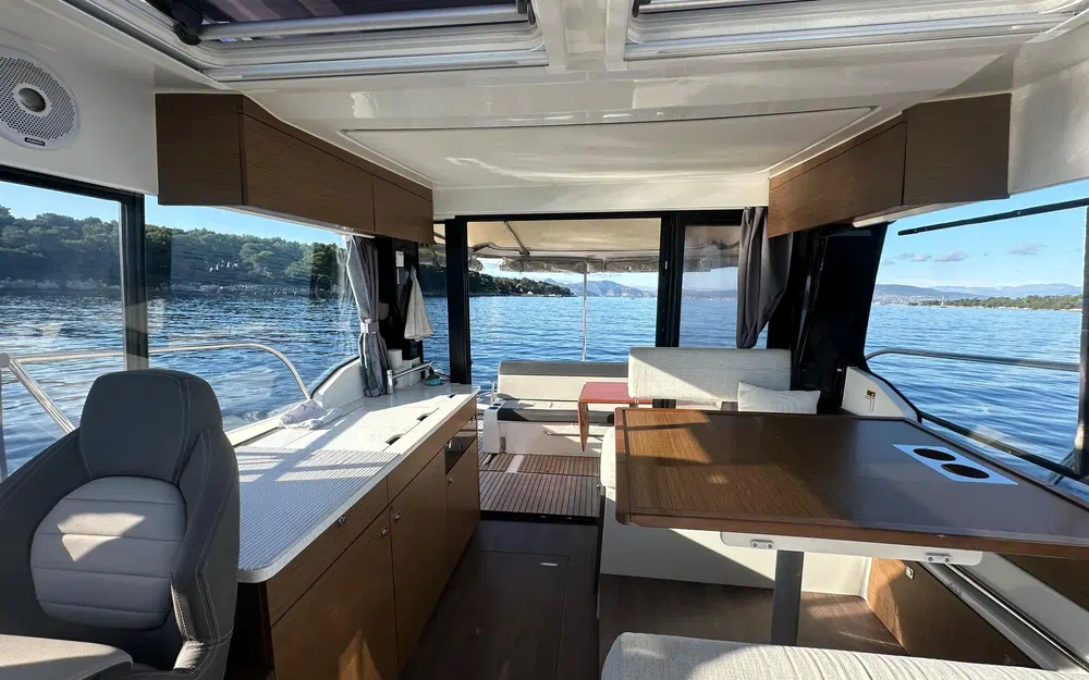 slider 27 Jeanneau Merry Fisher 1095