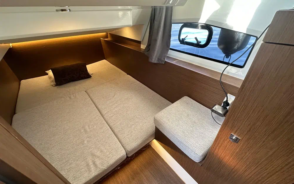 slider 31 Jeanneau Merry Fisher 1095