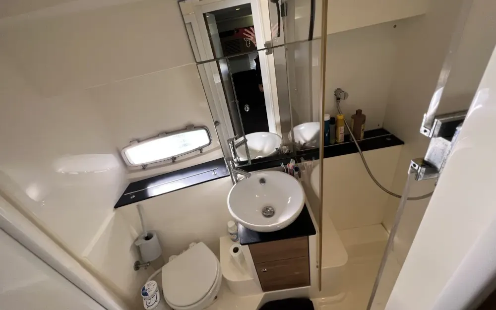 slider 5 Sealine  SC 35