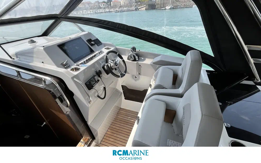 slider 12 Beneteau Flyer 10