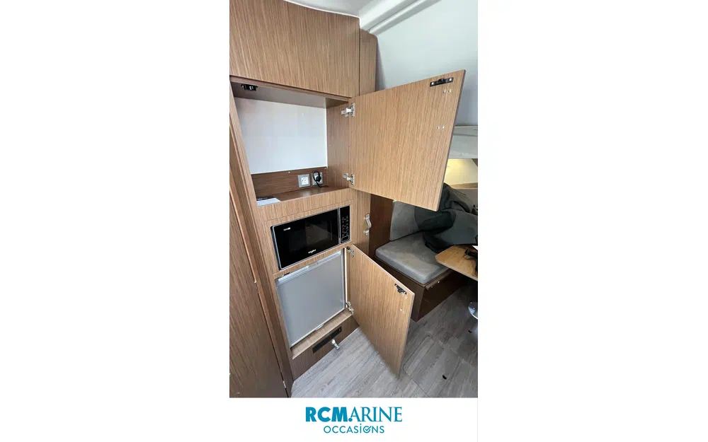 slider 17 Beneteau Flyer 10