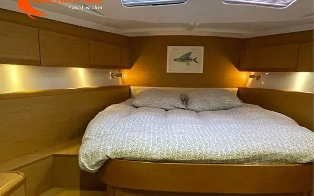 slider 9 Jeanneau Sun Odyssey 49