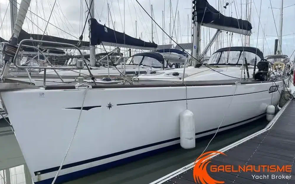 slider 1 Jeanneau Sun Odyssey 49