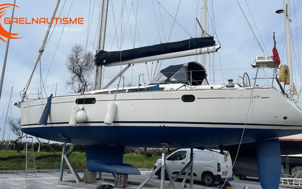 slider 2 Jeanneau Sun Odyssey 49