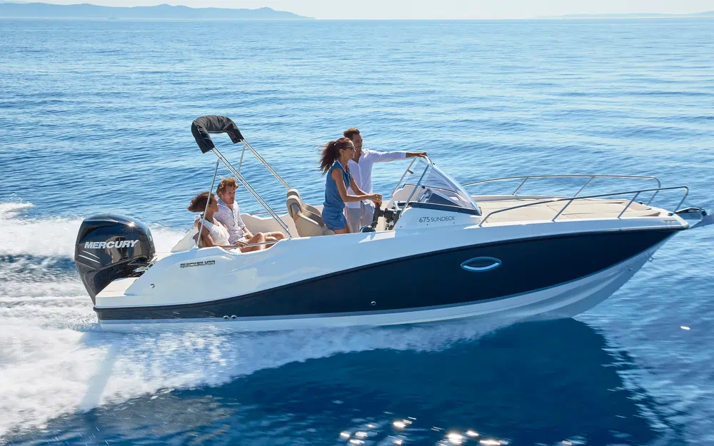 slider 3 Quicksilver Activ 675 Sundeck