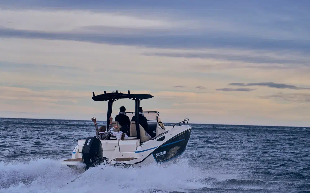 slider 2 Quicksilver Activ 805 Open