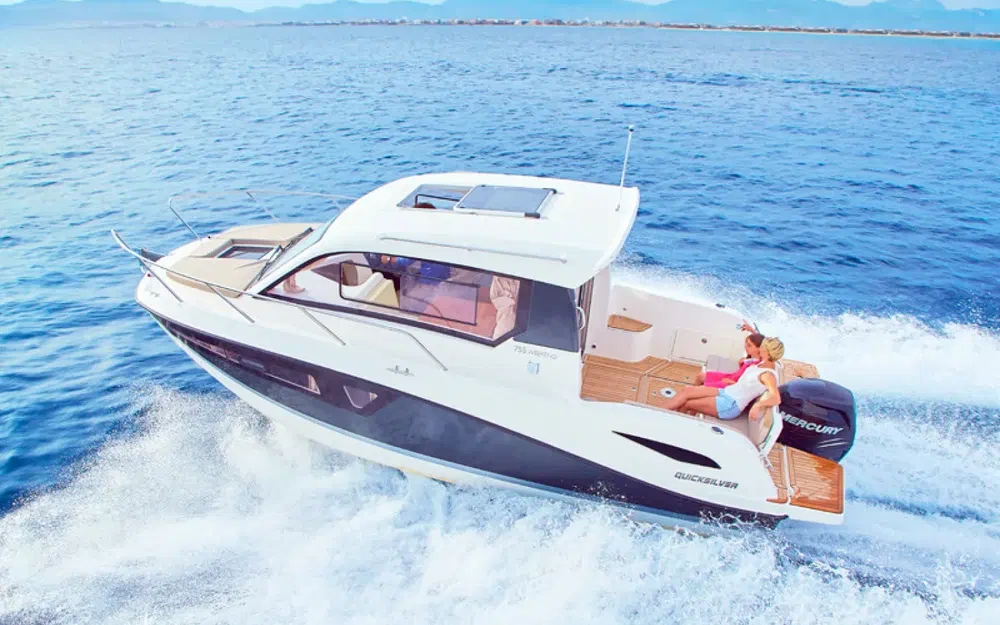 slider 1 Quicksilver Activ 805 Weekend