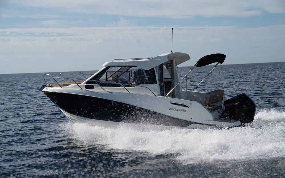 slider 1 Quicksilver Activ 705 Weekend