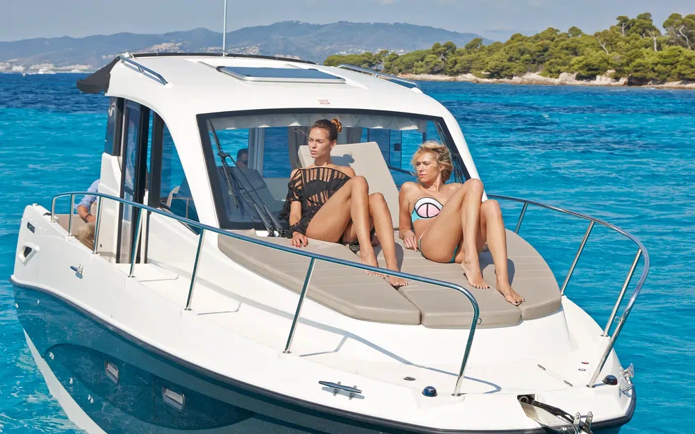 slider 7 Quicksilver Activ 905 Weekend