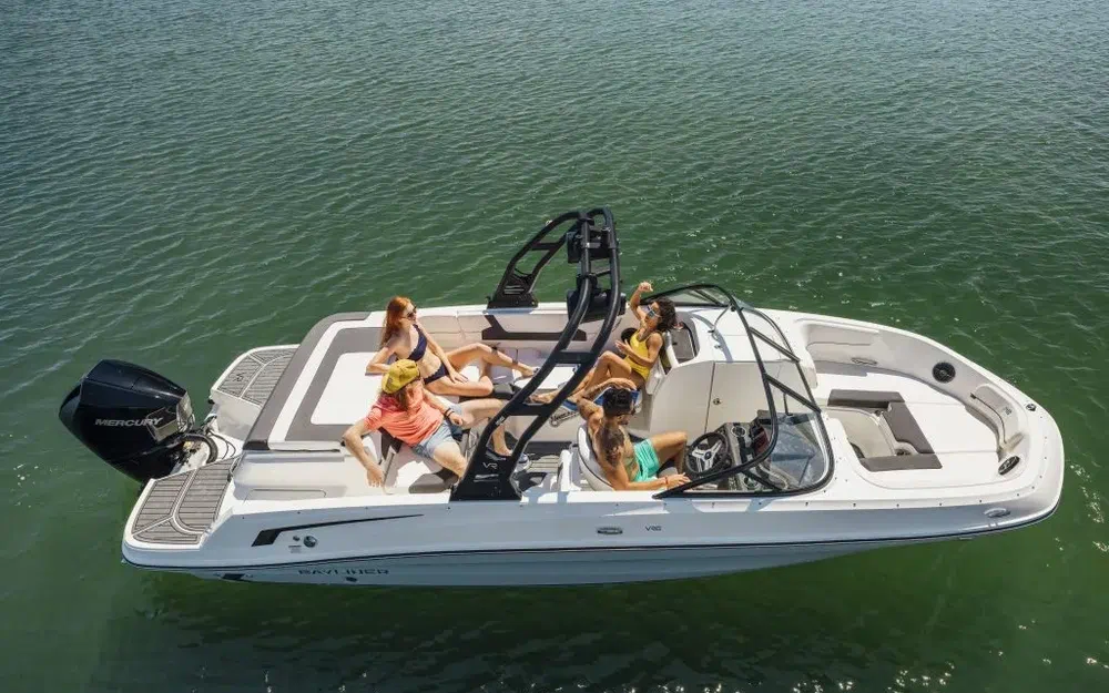 slider 2 Bayliner VR6 OB