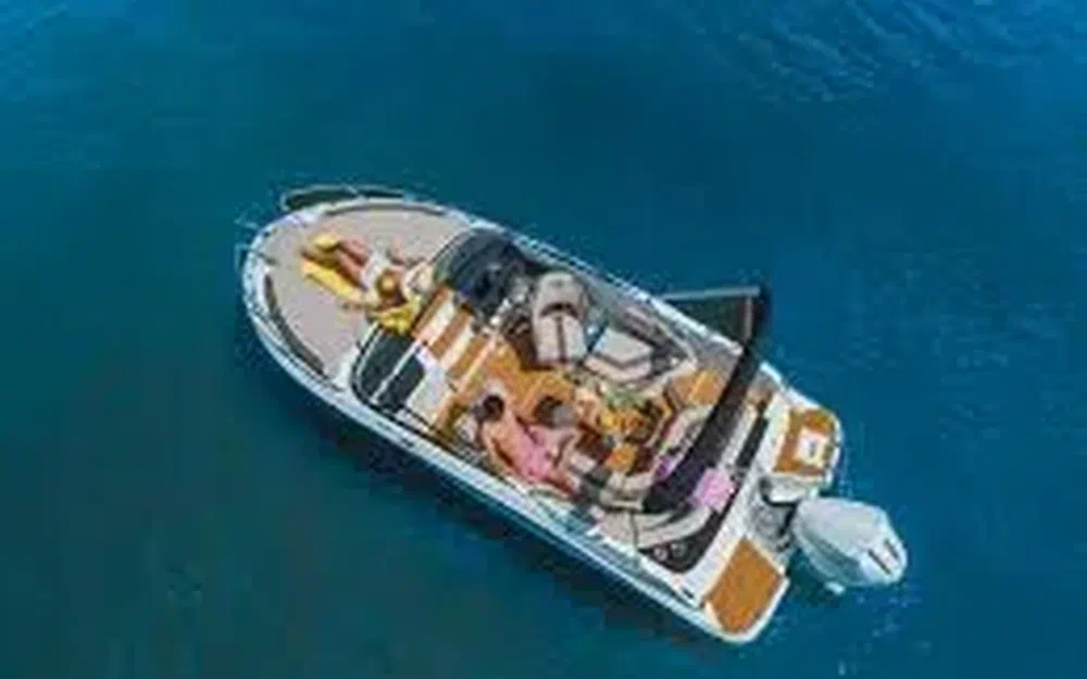 slider 0 Bayliner C21