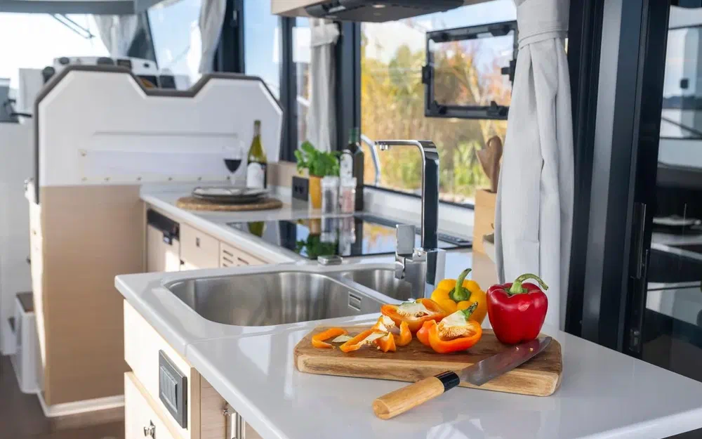 slider 23 Delphia 12