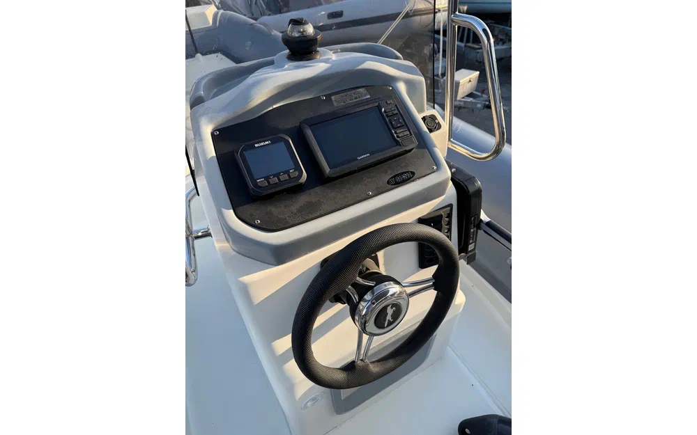 slider 6 BWA Sport 19 GT