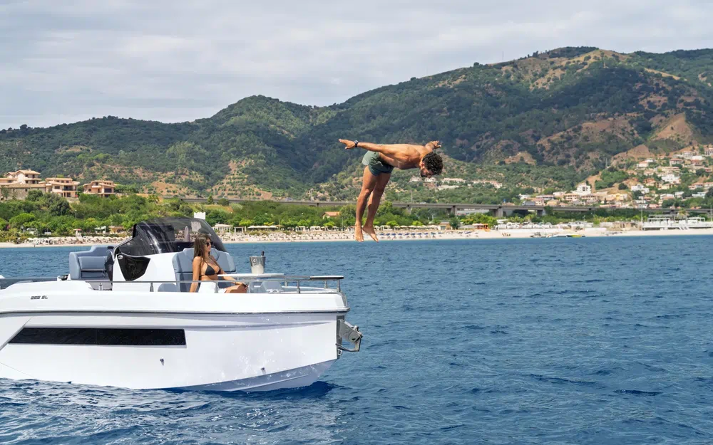 slider 11 Ranieri NEXT 255 SL